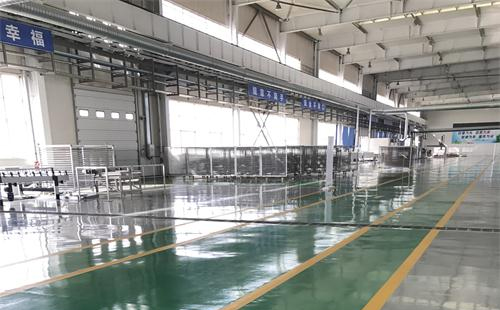 明日大雪：梦得来化工为您打造温暖而坚固的贵南环氧地坪